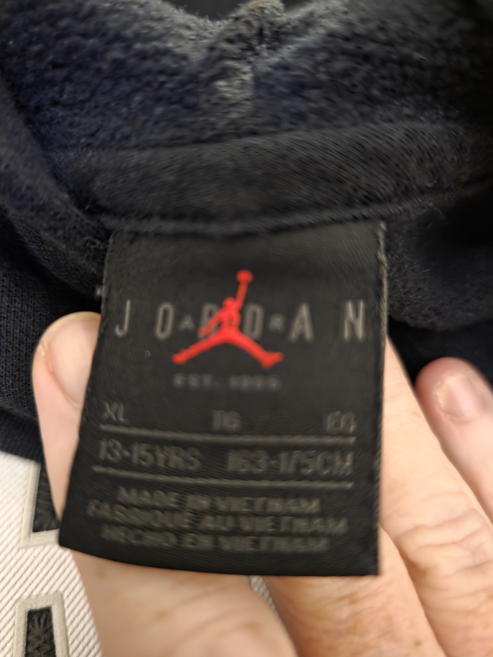 Teenager 13 To 15 Jordan Black Crewneck Sweatshirt with Red 23 - Picture 2 of 2